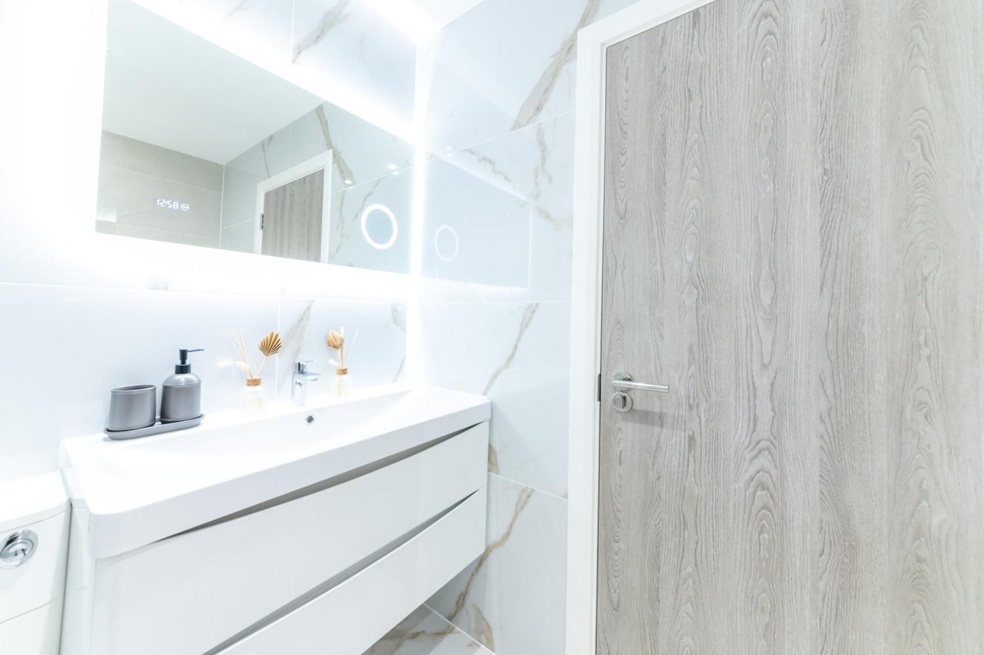Luxe Retreat 5 *