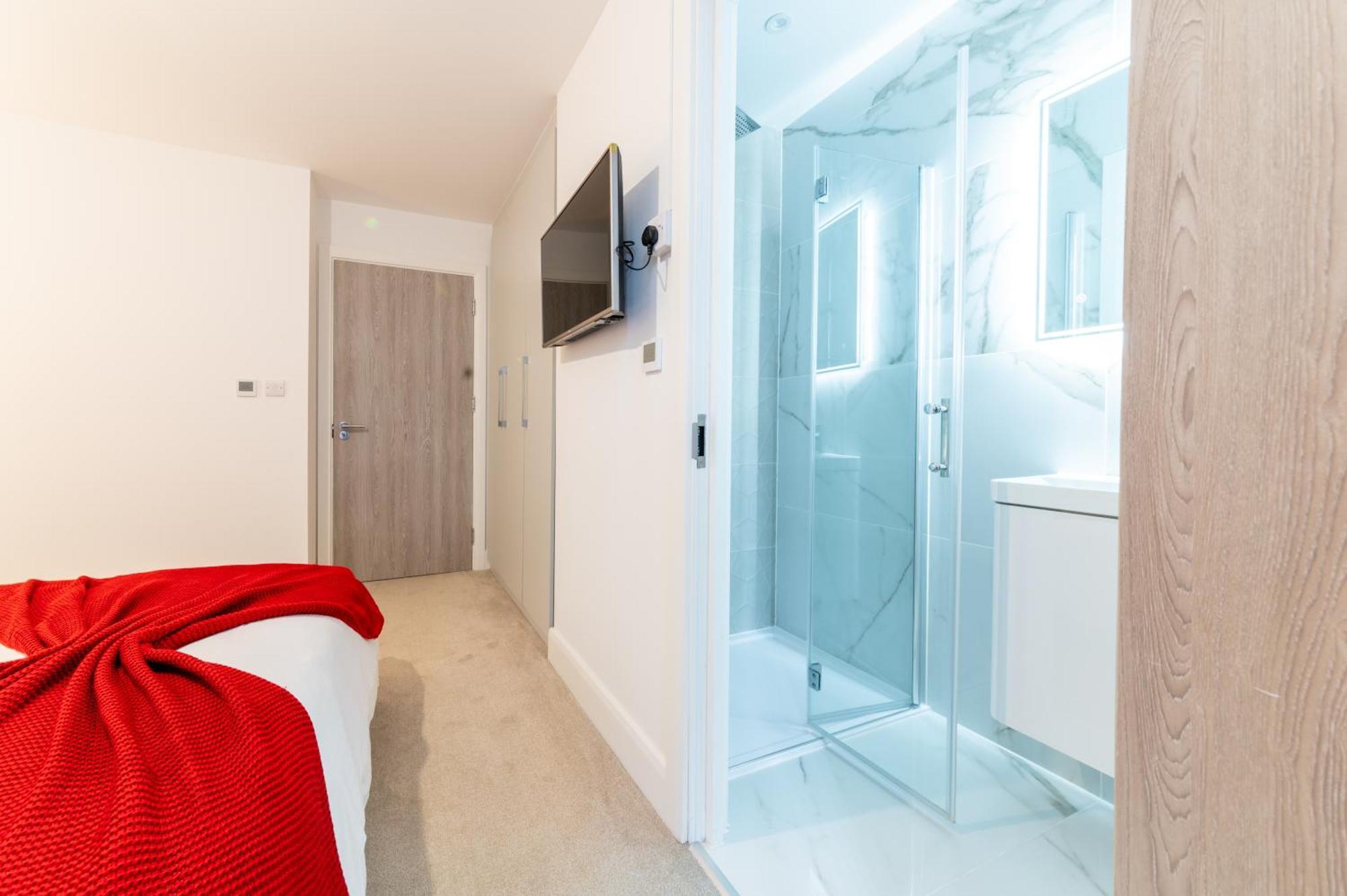 Luxe Retreat 5 London