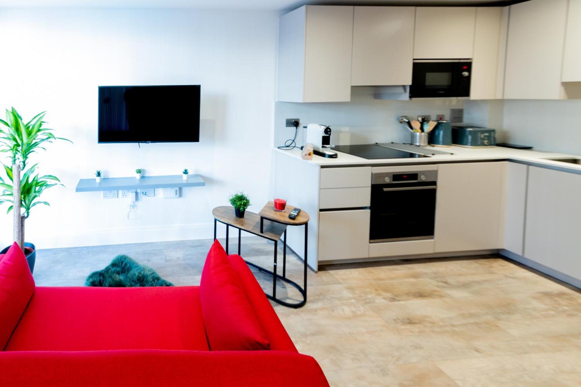 Luxe Retreat 5 London
